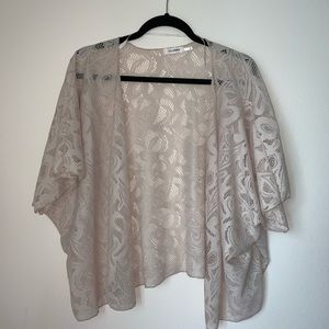 Blu Pepper Other - Cream Lace Shawl Blu Pepper Other - Cream Lace Shawl
